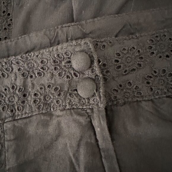 H&M A Line Mini Skirt Eyelet Insert Cotton Minimalist Black Sz 14 NWT - Picture 4 of 7
